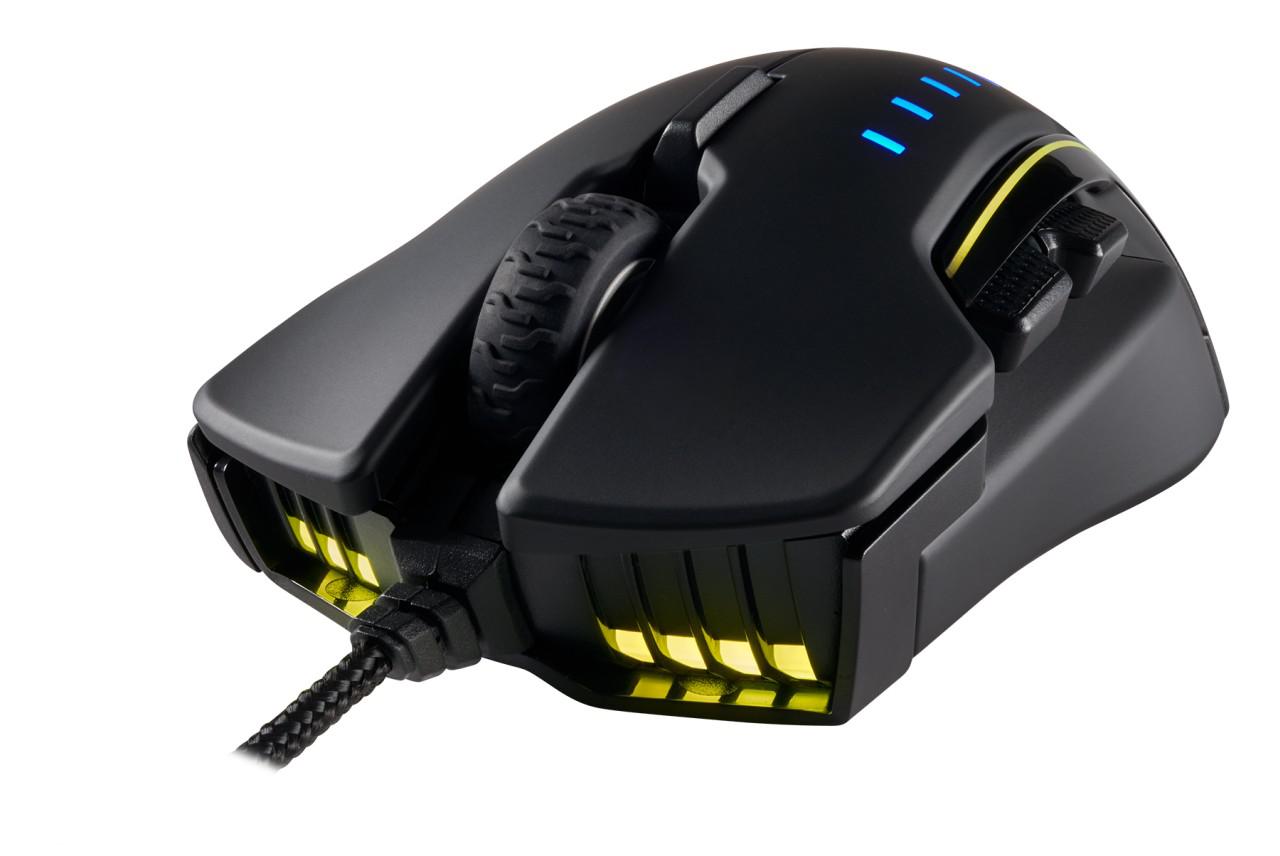 [04/05/2017] Corsair Glaive RGB: Komfortable Gaming-Mouse für verschiedene Grips (3)