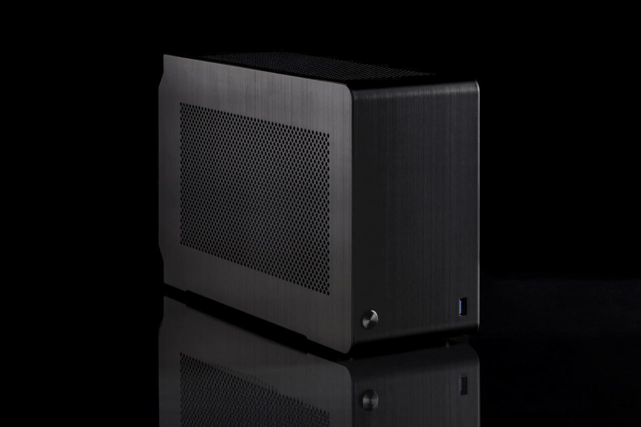 [24/05/2017] DAN Cases A4-SFX v3: Neuauflage mit besserem PCI-E-Riser vorbestellbar (4)