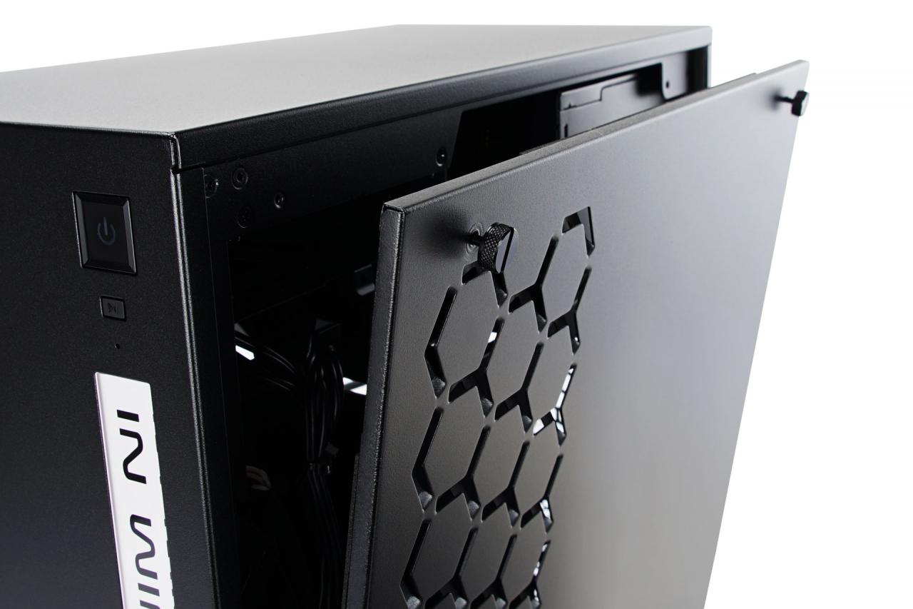 [08/05/2017] In Win 301: Geschrumpftes 303 mit Hartglas für 85 Euro (11)