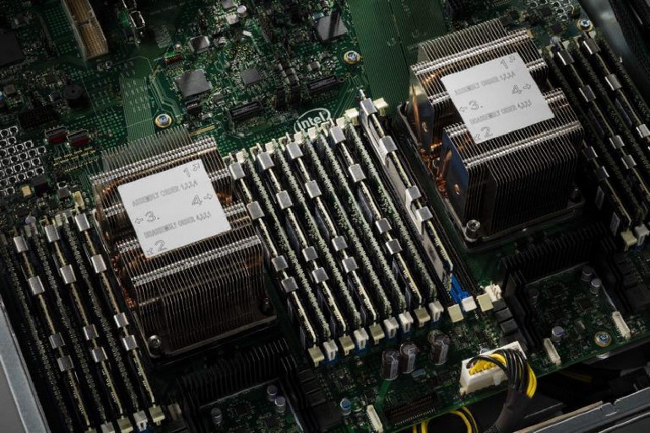 [23/05/2017] Intel Optane: Xpoint-DIMMs im DDR4-Format kommen 2018