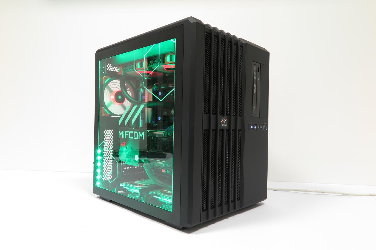 [14/05/2017] Mifcom Blackbox TITAN Xp Mainframe: High-End-PC zum Kleinwagenpreis (3)