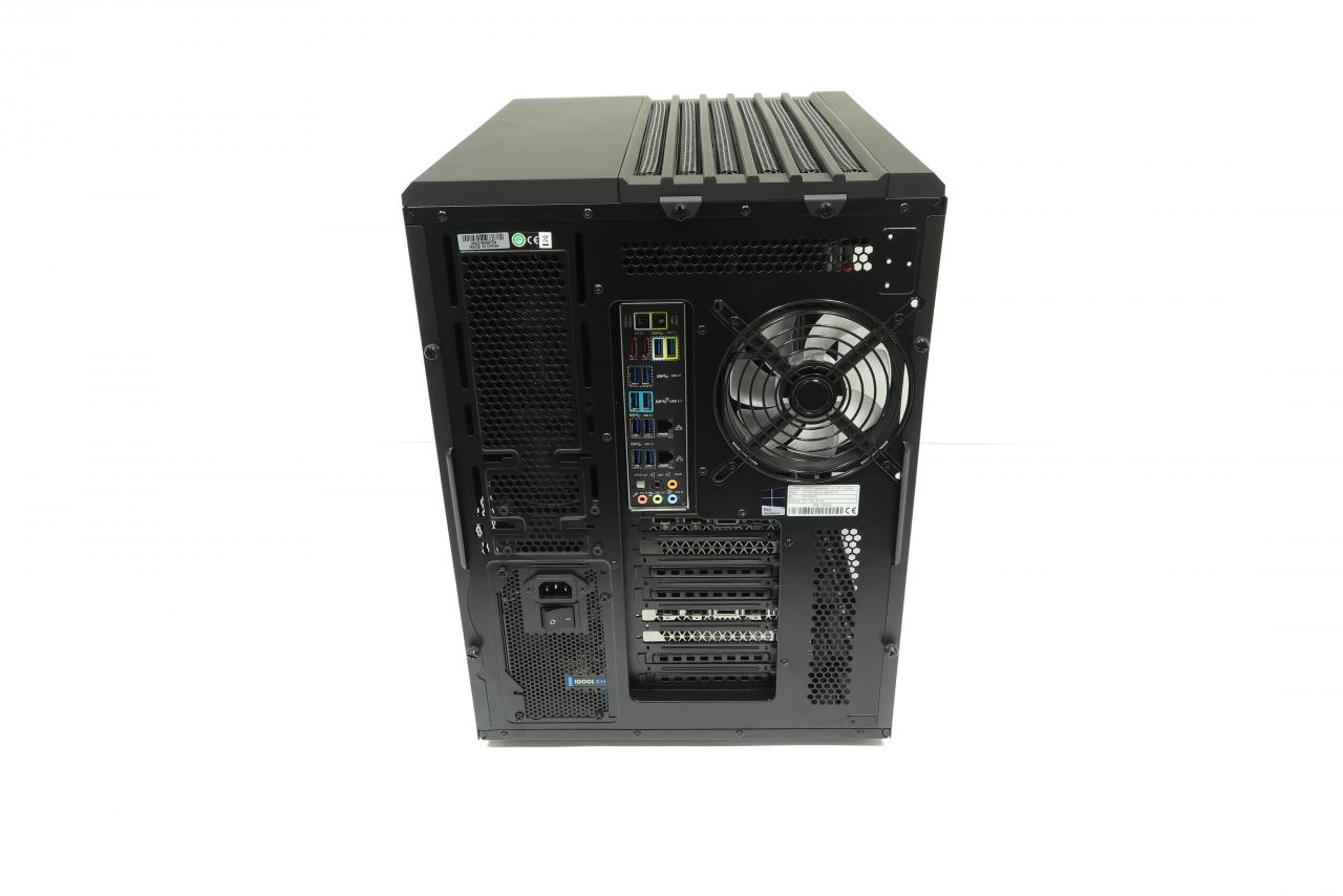 [14/05/2017] Mifcom Blackbox TITAN Xp Mainframe: High-End-PC zum Kleinwagenpreis (7)