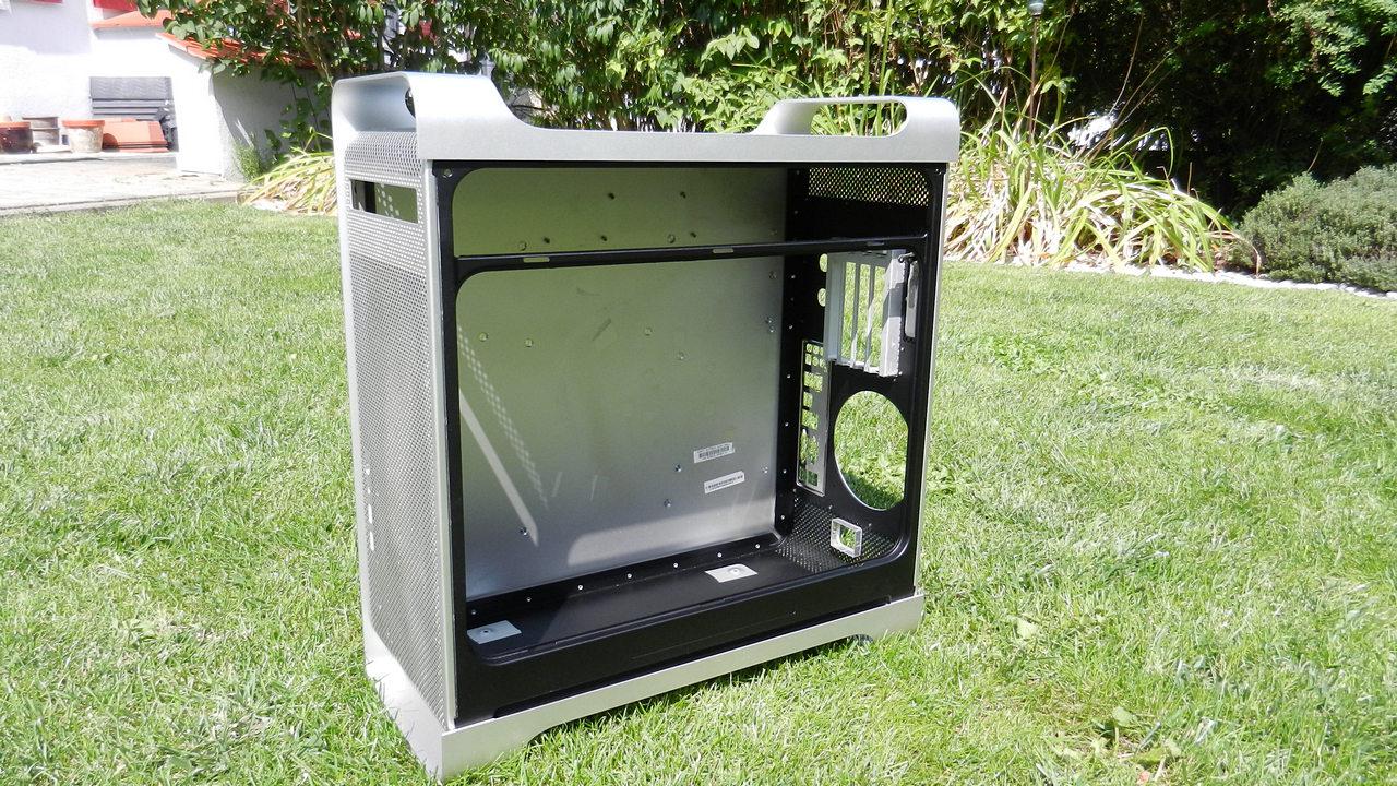 [05/05/2017] Casemod: Apple Power Mac G5 auf ATX-Format und Hardtube-Wakü umgebaut (6)