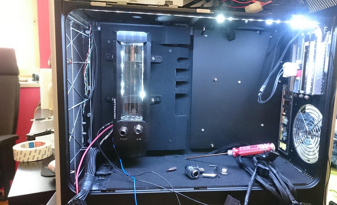[05/05/2017] Casemod: Apple Power Mac G5 auf ATX-Format und Hardtube-Wakü umgebaut (18)