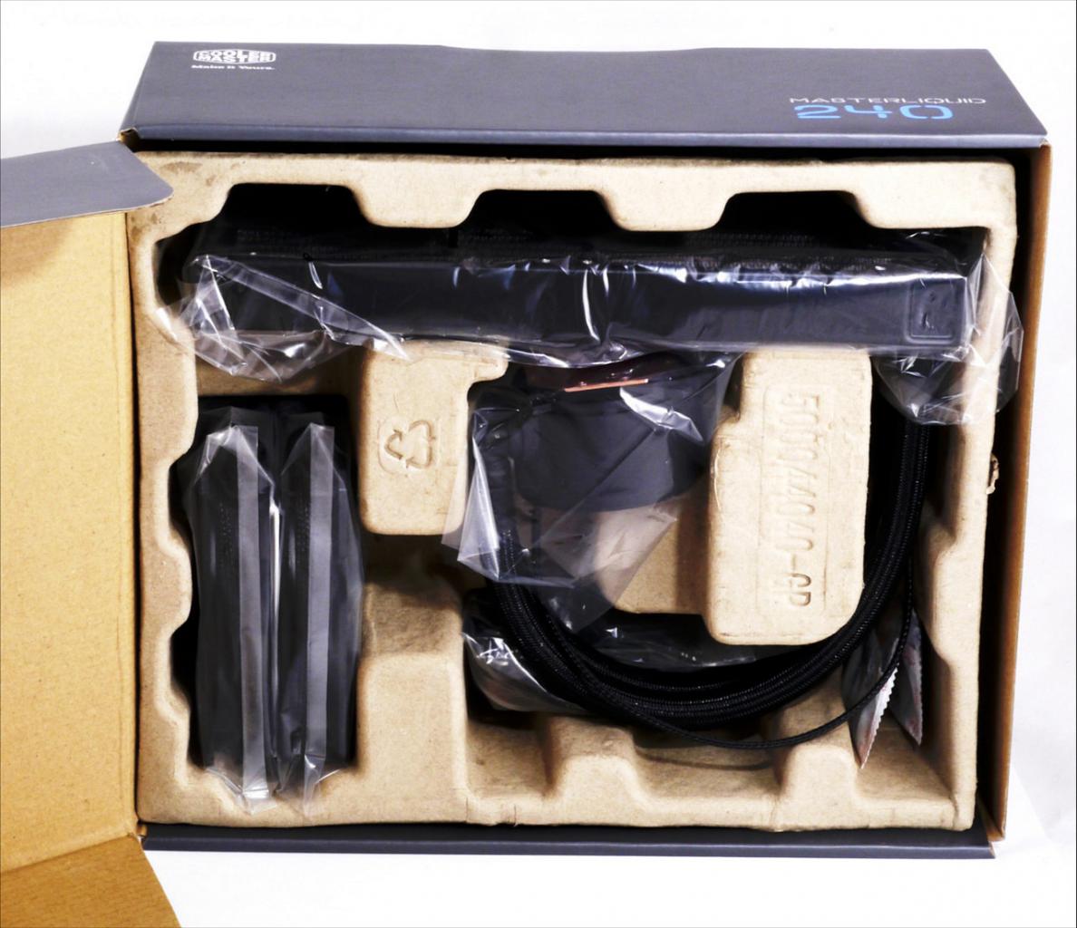 [03/05/2017] Cooler Master Master Liquid 240 (1)
