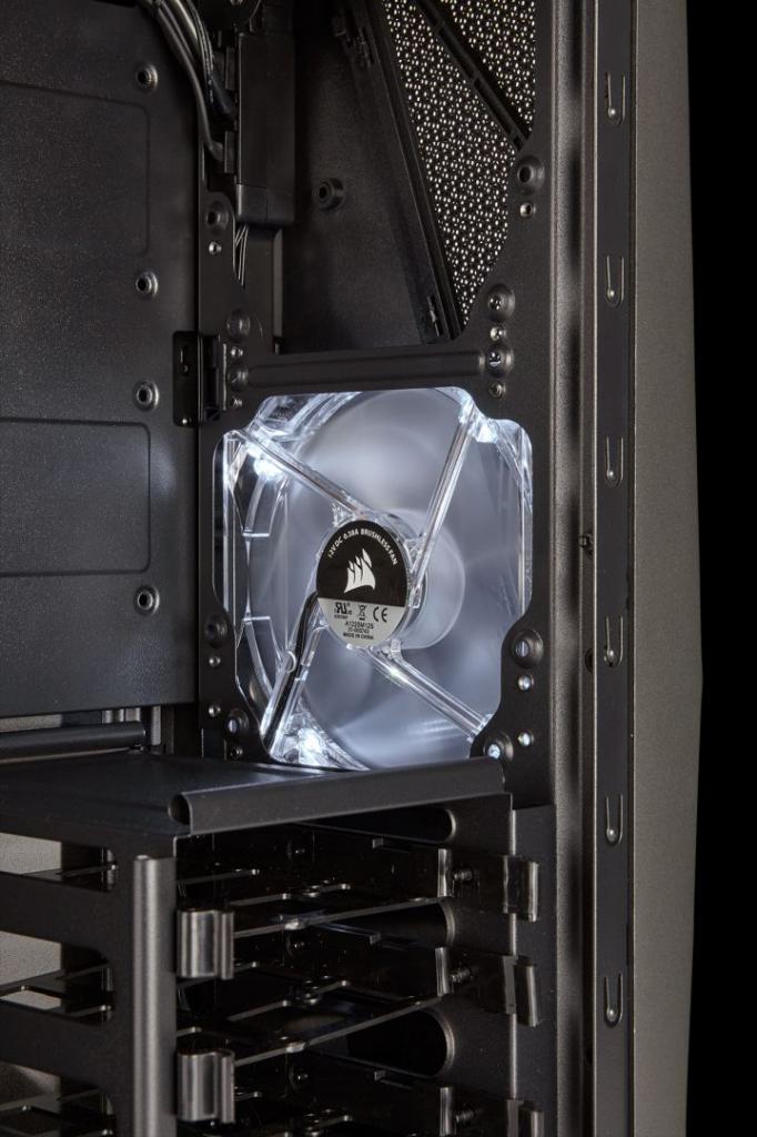 [06/05/2017] Carbide Series SPEC-04: Neue Midi-Tower von Corsair. (9)