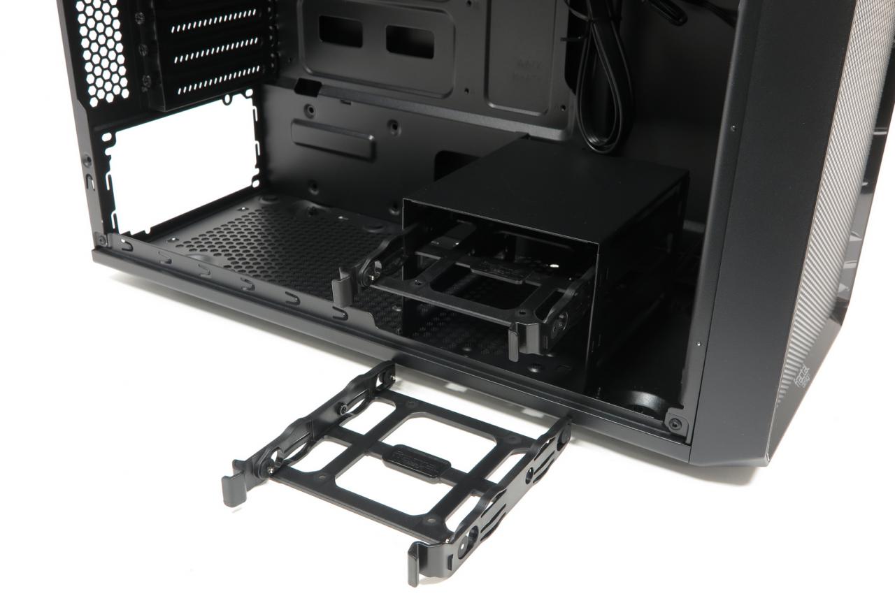 [23/05/2017] Fractal Design Focus G: Der neue Einsteiger-Midi-Tower im Test (8)