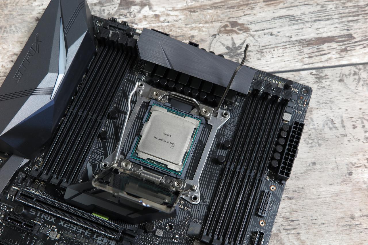 [19/06/2017] Meltdown & Spectre: Intel bringt 2018 Core-CPUs mit Hardware-Sicherung
