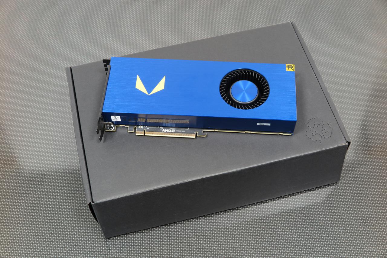 [07/07/2017] Neu im Testlabor: AMD Radeon Vega Frontier Edition (1)