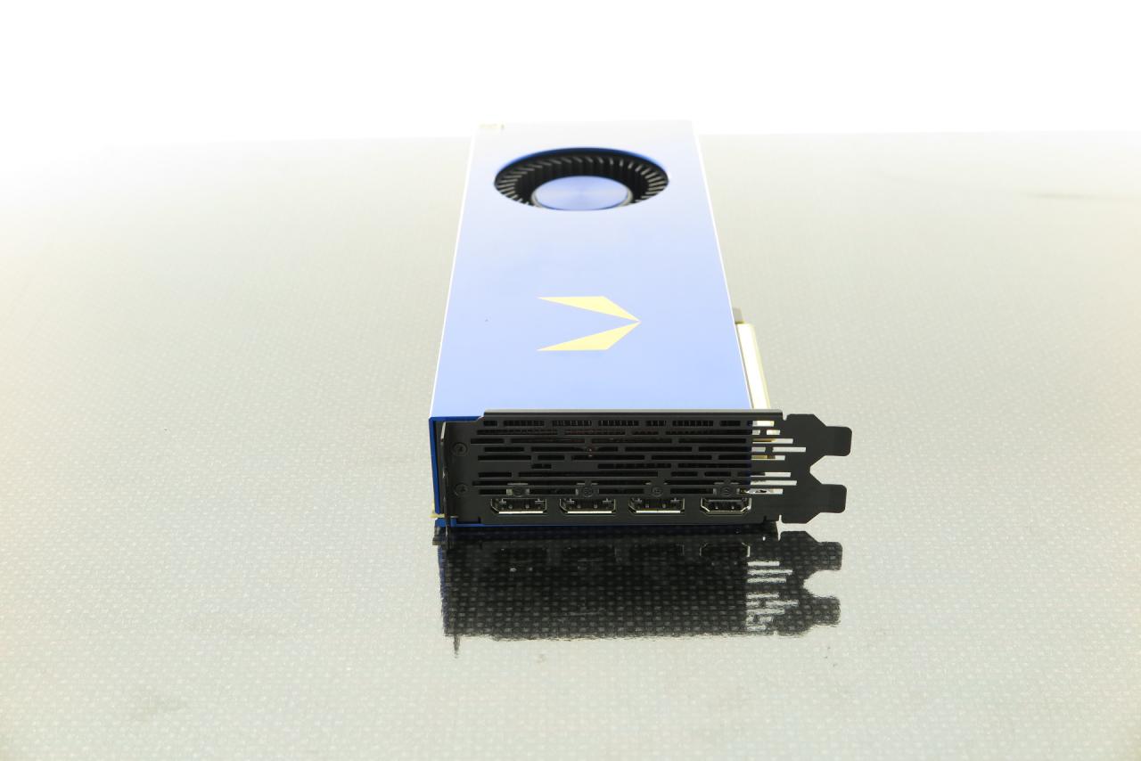 [07/07/2017] Neu im Testlabor: AMD Radeon Vega Frontier Edition (10)