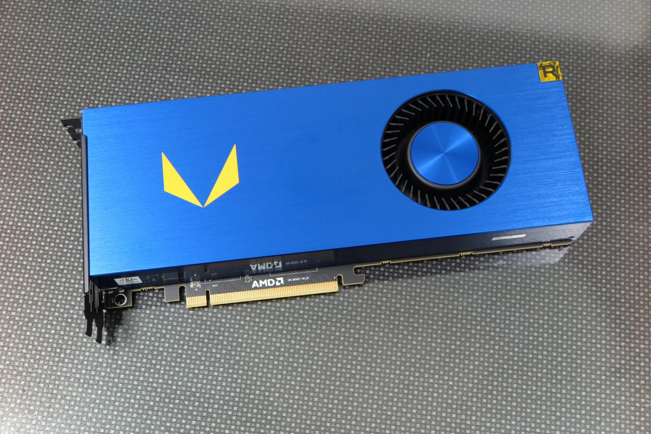 [07/07/2017] Neu im Testlabor: AMD Radeon Vega Frontier Edition (6)