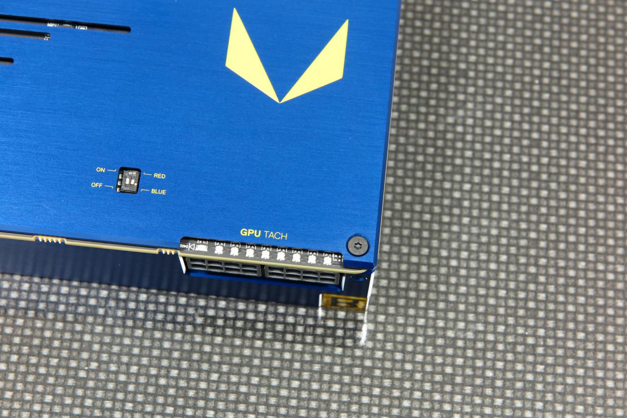 [07/07/2017] Neu im Testlabor: AMD Radeon Vega Frontier Edition (7)