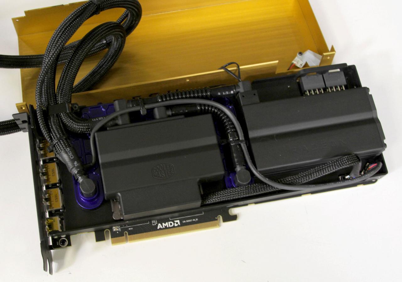 [18/07/2017] AMD Radeon Vega Frontier Edition Liquid: Aufwändige Wasserkühlung und mehr Takt