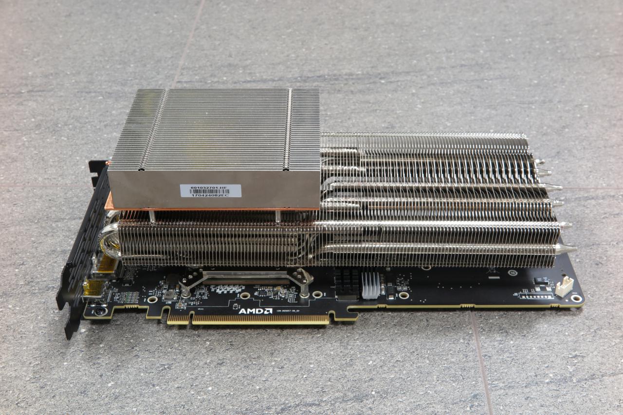 [19/07/2017] Radeon Vega Frontier Edition trifft auf Raijintek Morpheus II - Quad-Slot-Umbau (5)