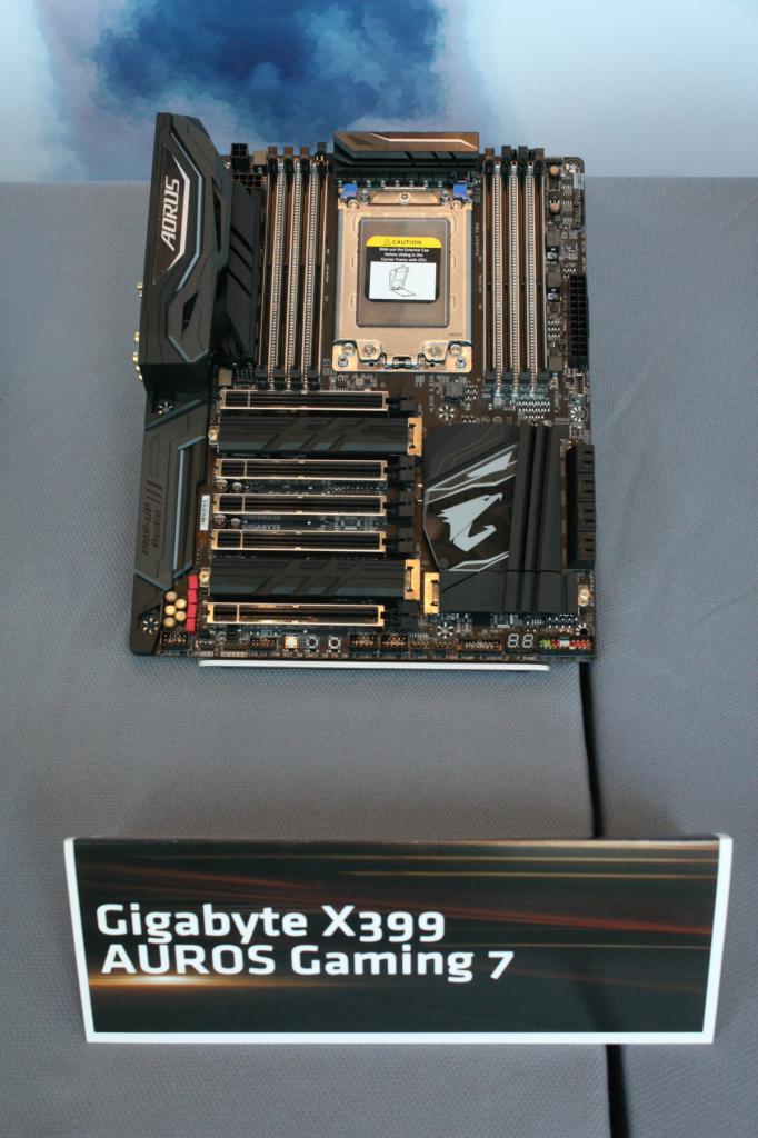 [31/07/2017] AMD Ryzen Threadripper angekündigt (36)