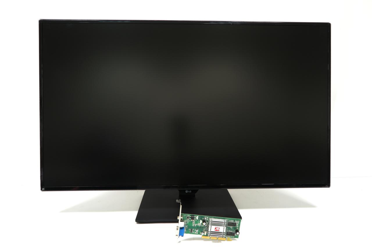 [28/07/2017] LG 43UD79-B im Test: Die 42,5 Zoll sind riesig.