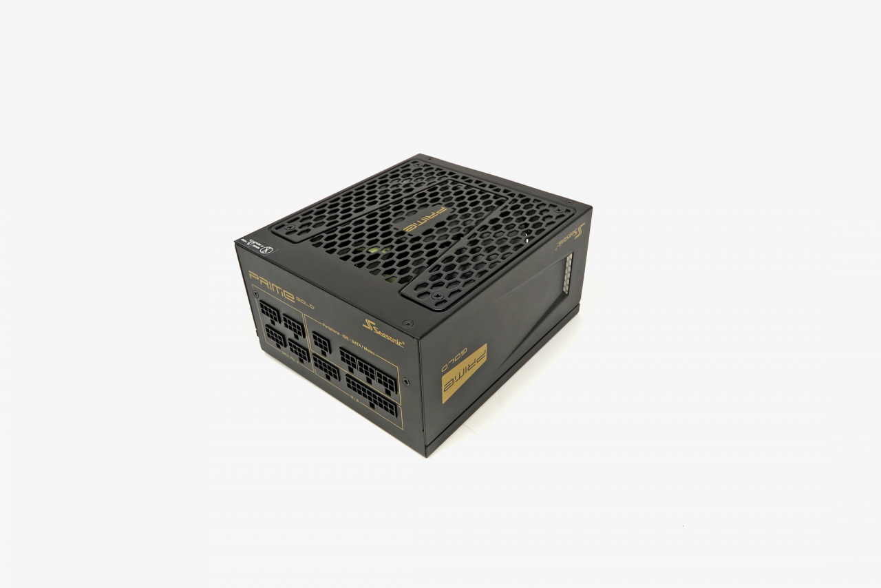 [06/07/2017] Seasonic PRIME Gold 650: Testsieger in der Marktübersicht der PCGH 07/2017. Das Netzteil aus dem Hause Seasonic überzeugte mit einem exzellenten Wirkungsgrad, einer hervorragenden Spannungsregulierung und einer Stützzeit von 20,55 ms. Nur unter Volllast ist der Lüfter hörbar.