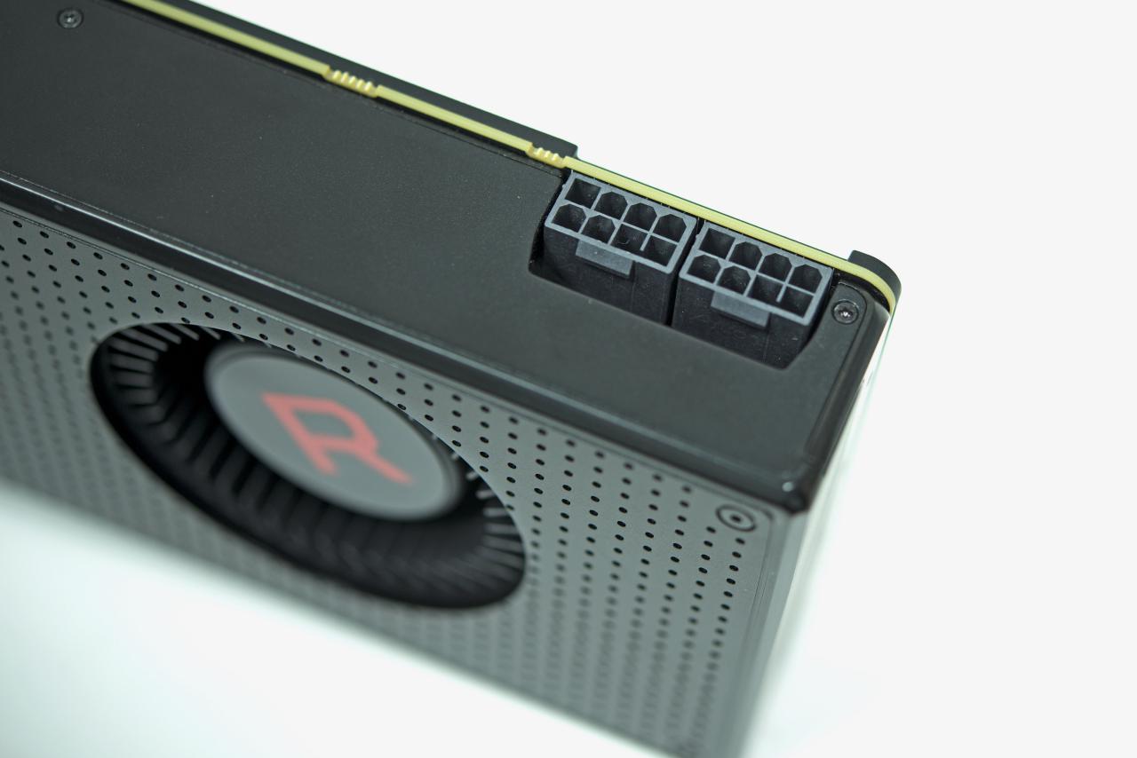 [12/08/2017] AMD Radeon RX Vega 64 und Vega RX 56 im Test: Heiße Vega? (3)