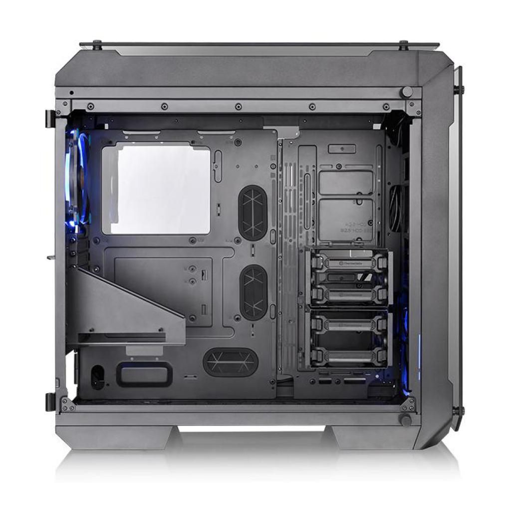 [29/08/2017] Thermaltake View 71 TG (7)