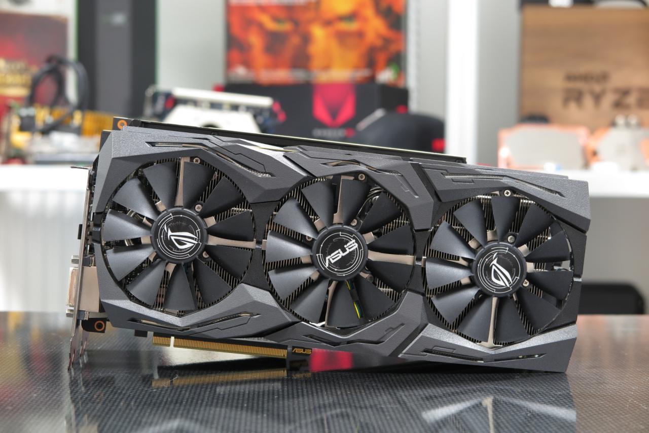 [19/09/2017] Asus ROG Radeon RX Vega 64 Strix im Vergleich zur ROG Geforce GTX 1080 Ti Strix (1)