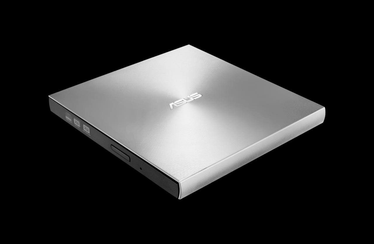 [14/09/2017] Asus Zendrive U9M: Externer USB-C-DVD-Brenner hat ein Adapter im Lieferumfang (15)