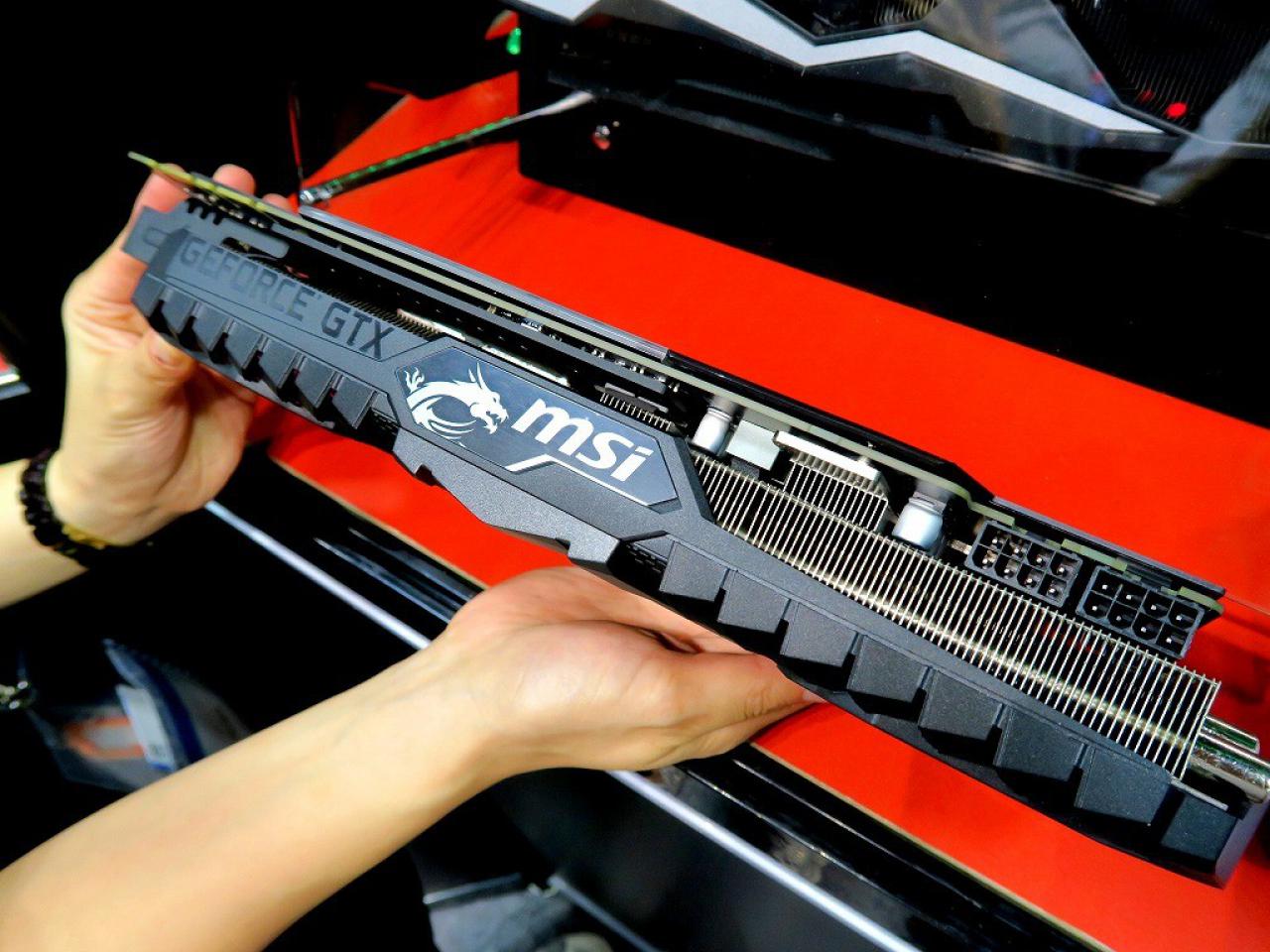 [23/09/2017] MSI GTX 1080 Ti Gaming X Trio (11)