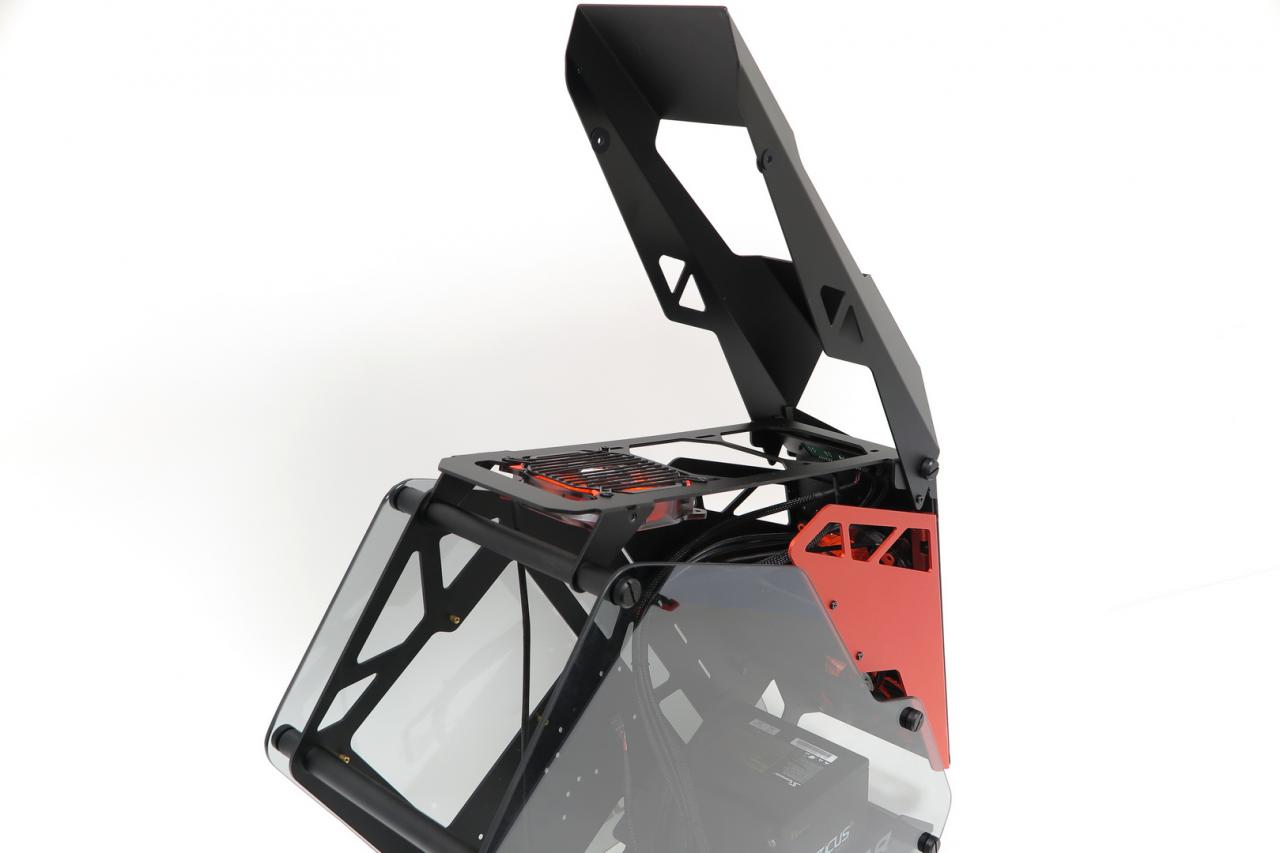 [28/09/2017] Cougar Conquer im Test: Ist das Designer-Gehäuse aus Alu und Glas mehr als nur ein Show-Case? (13)