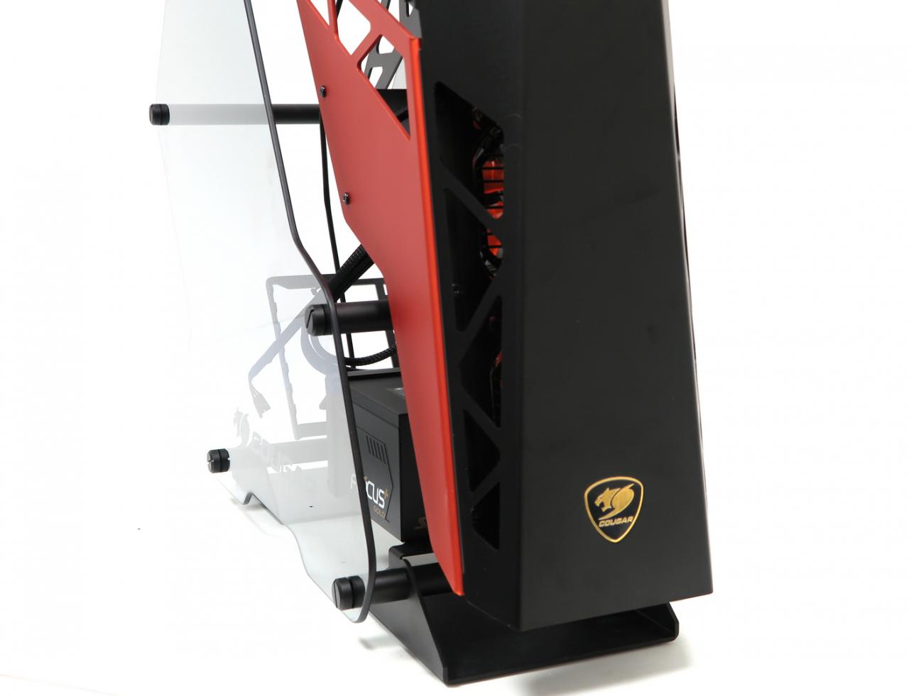 [28/09/2017] Cougar Conquer im Test: Ist das Designer-Gehäuse aus Alu und Glas mehr als nur ein Show-Case? (17)