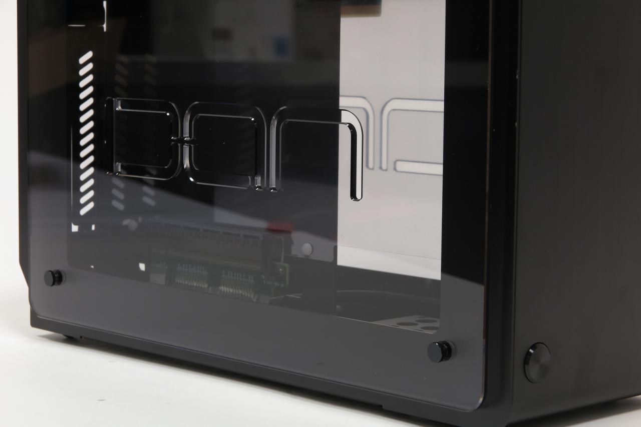[14/09/2017] DAN Cases A4 SFX v2: Erster Prototyp der Neuauflage des Mini-ITX-Gehäuses im PCGH-Testlabor (9)