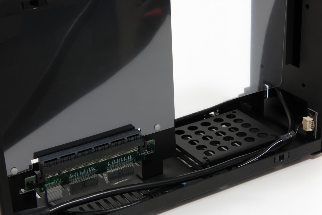 [14/09/2017] DAN Cases A4 SFX v2: Erster Prototyp der Neuauflage des Mini-ITX-Gehäuses im PCGH-Testlabor (14)