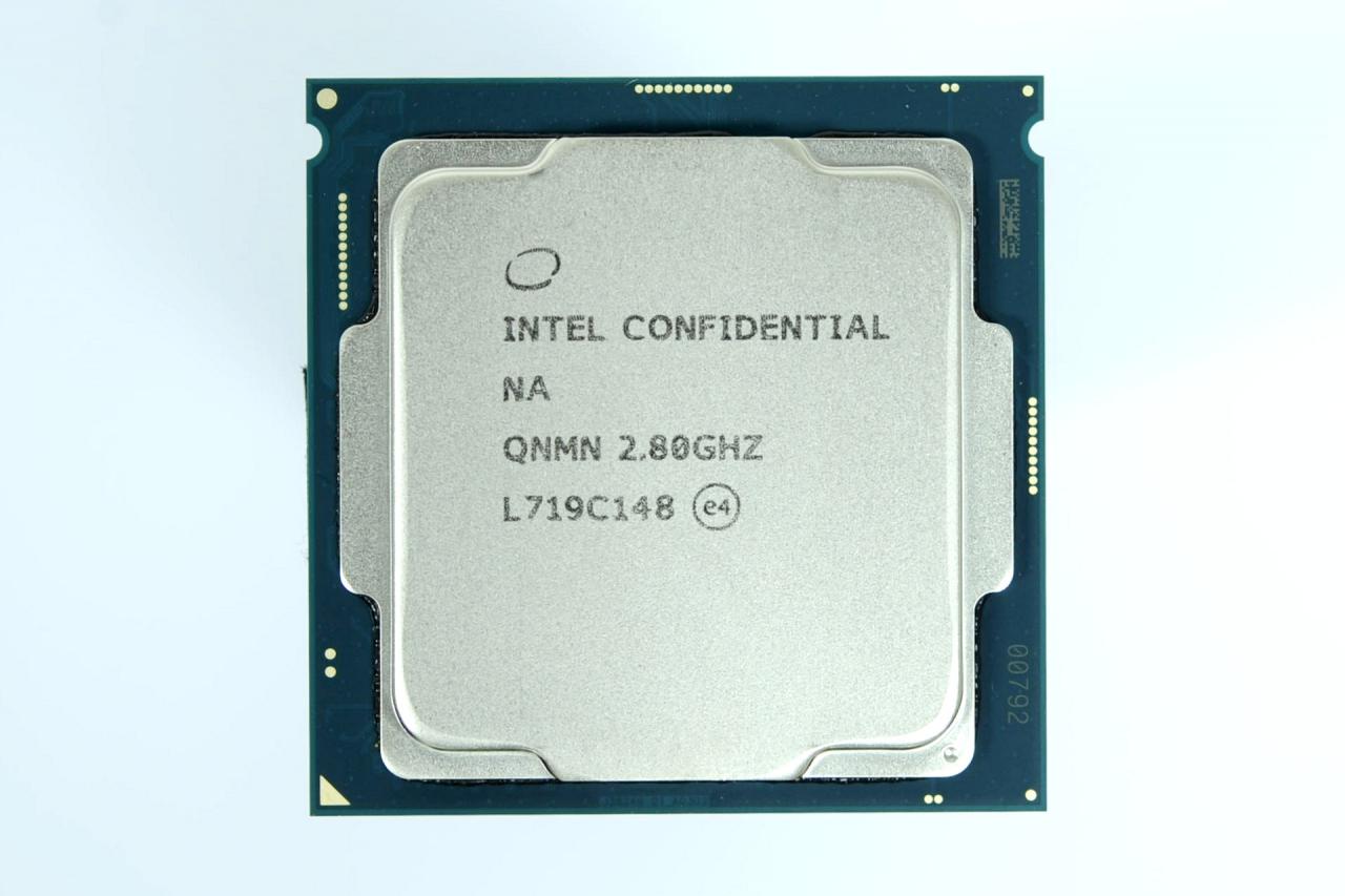 [04/10/2017] Coffee Lake Core i5 8400 als Engineering Sample 1