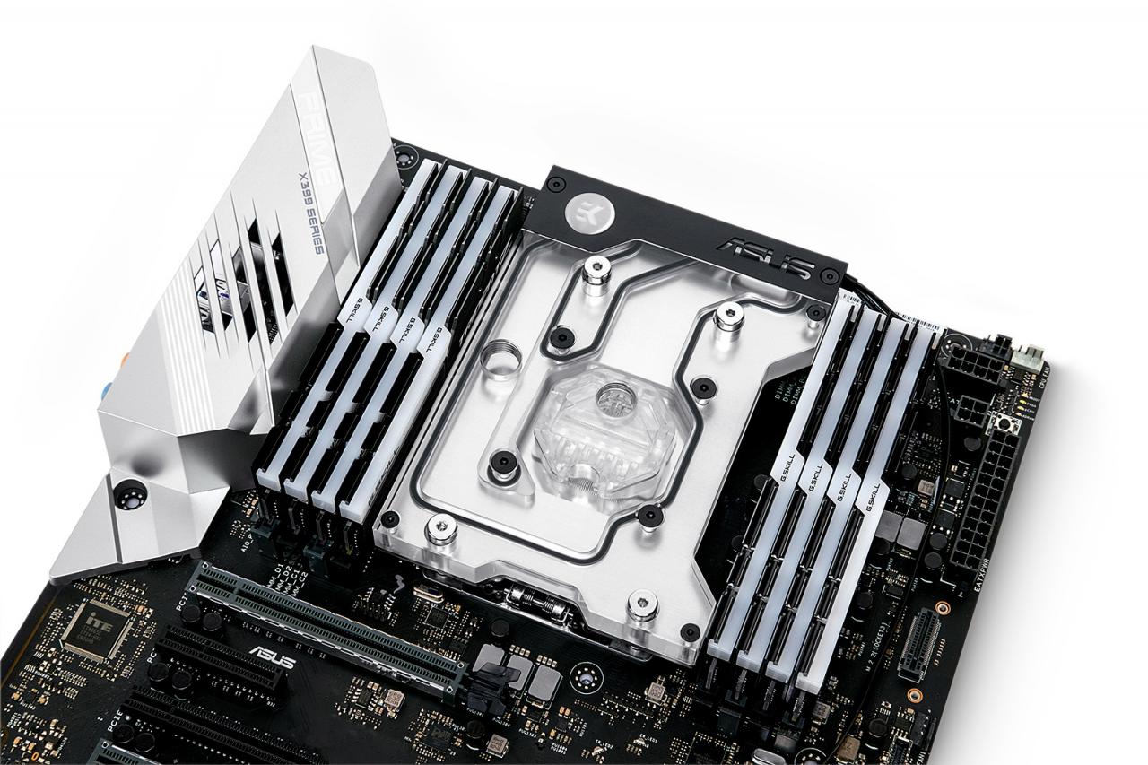 [20/10/2017] AMD Ryzen Threadripper: EKWB kündigt ersten Monoblock für Asus‘ X399-Mainboards an (2)
