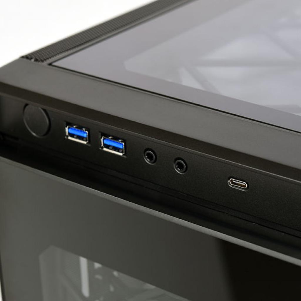 [03/11/2017] Lian Li Alpha 550: Vier Hartglasseitenteile treffen auf RGB-LED-Lüfter (7)