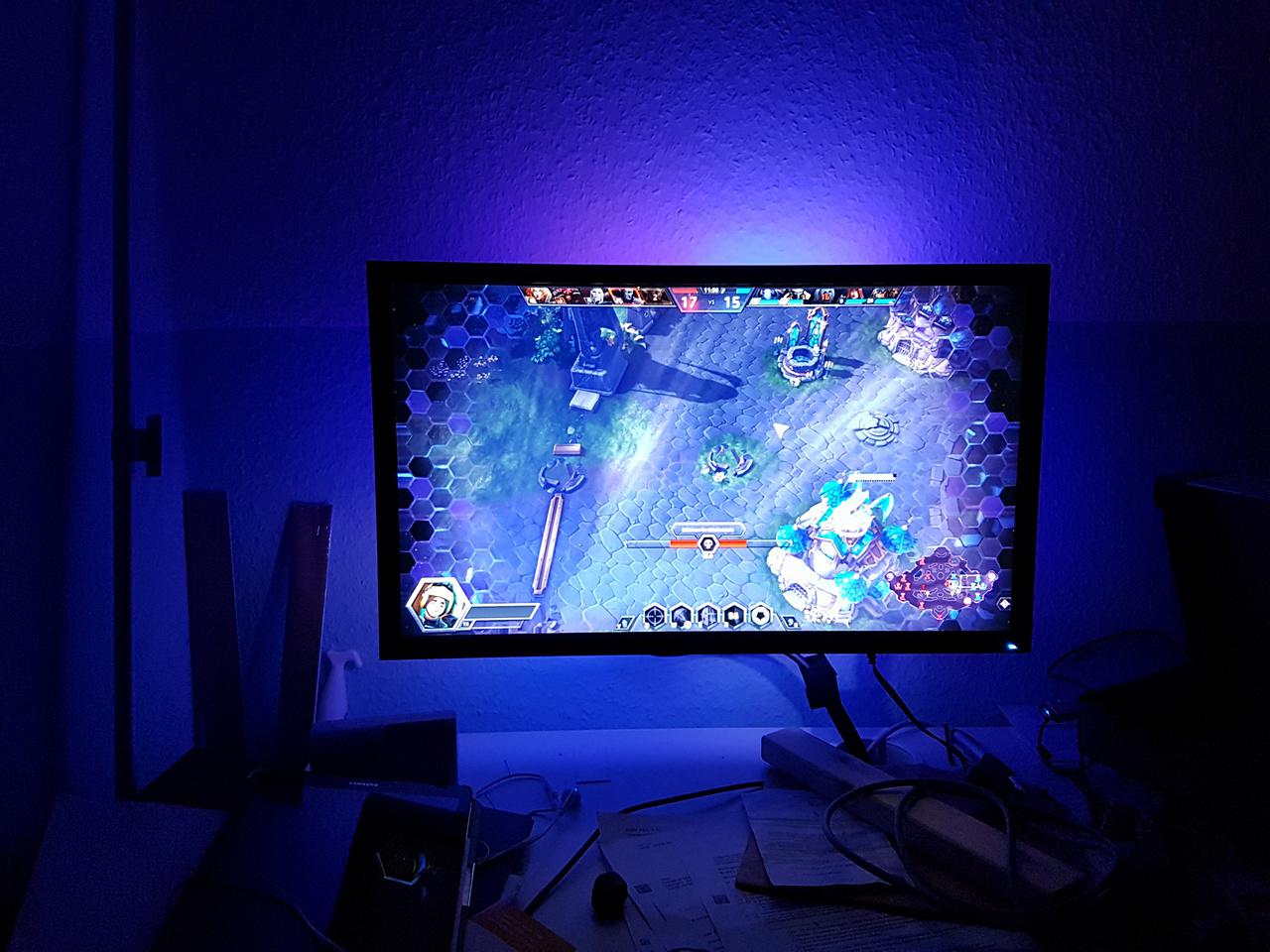 [08/11/2017] PC-Umgebungslicht von Flautze (3)