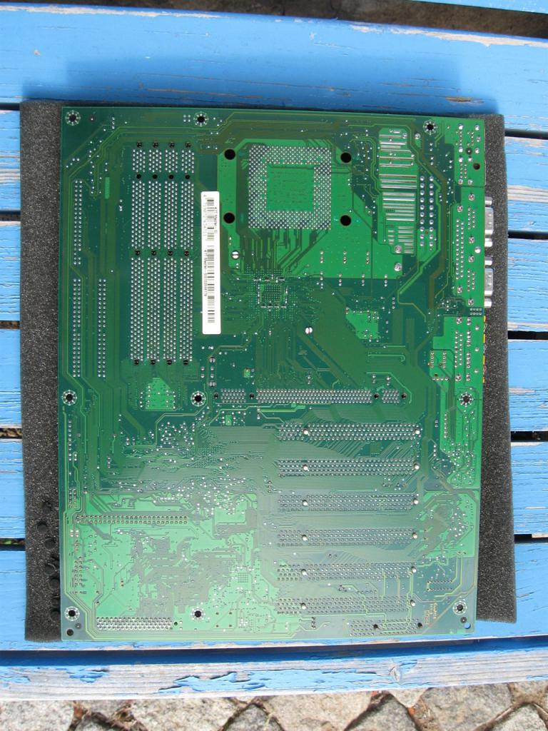 [09/11/2017] Update November 2017: Mainboard von Poulton