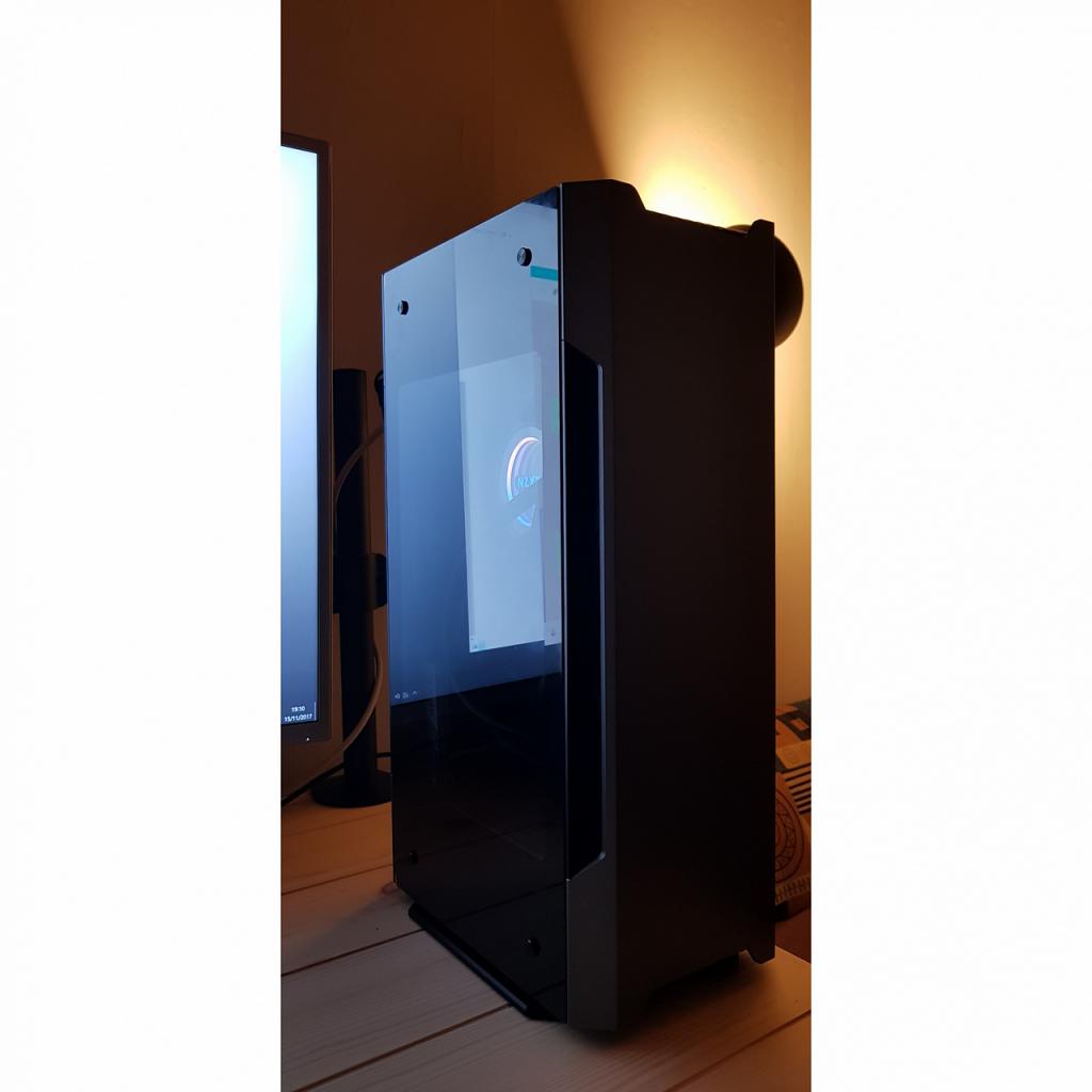 [24/11/2017] Phanteks Enthoo Evolv Shift (1)
