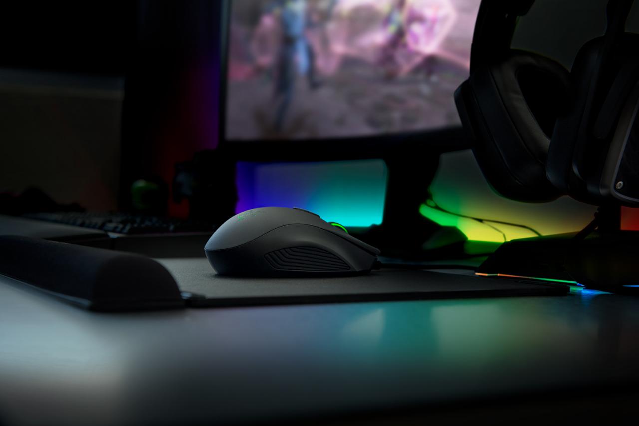 [06/11/2017] Razer Naga Trinity 4