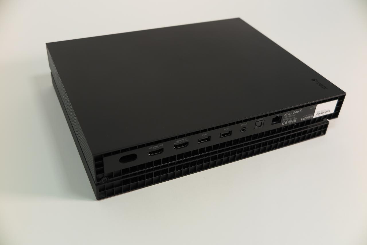 [03/11/2017] Xbox One X (2)