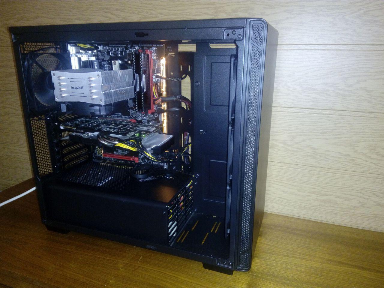 [22/12/2017] Foto von DarkSmurf: PC vor dem Aufrüsten