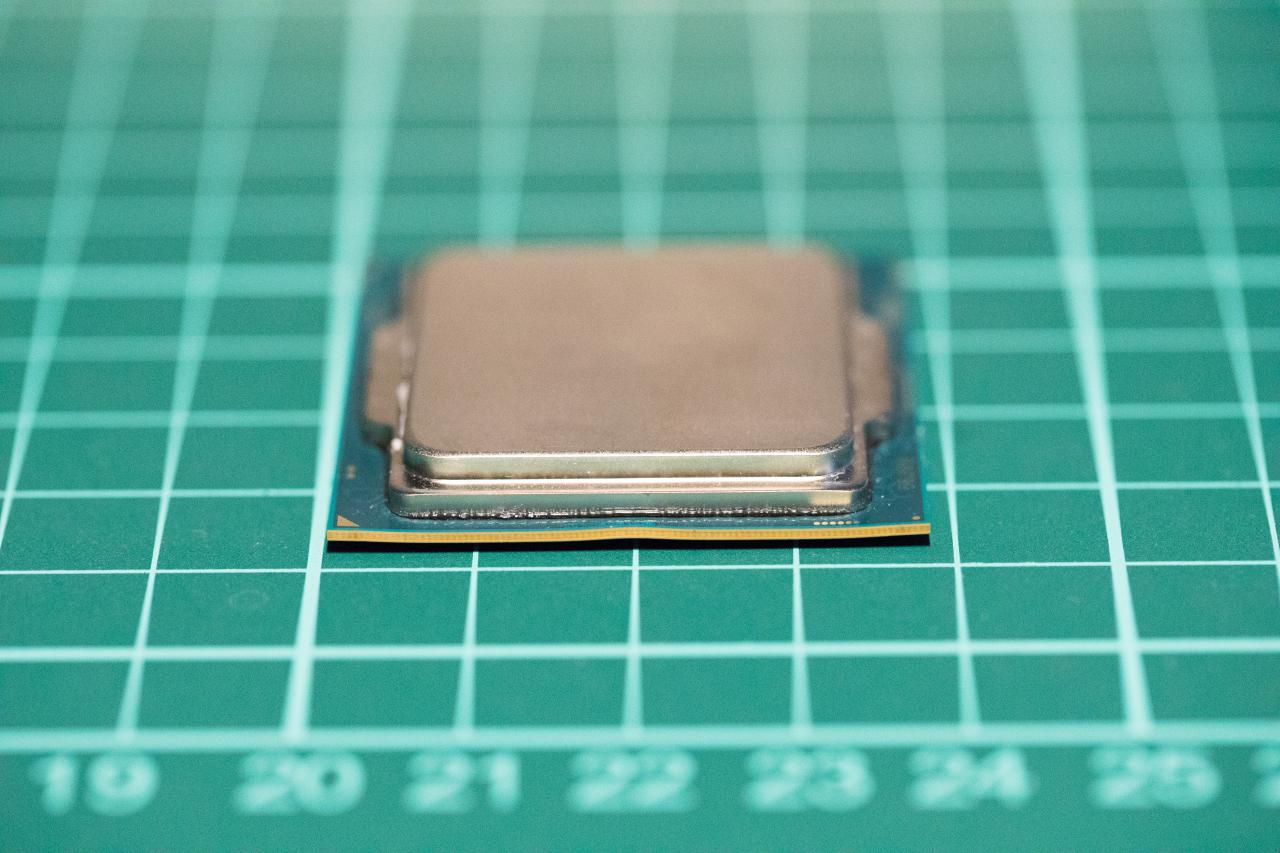 [01/12/2017] Die Dicke des Skylake-Substrats entspricht der von Kaby und Coffee Lake