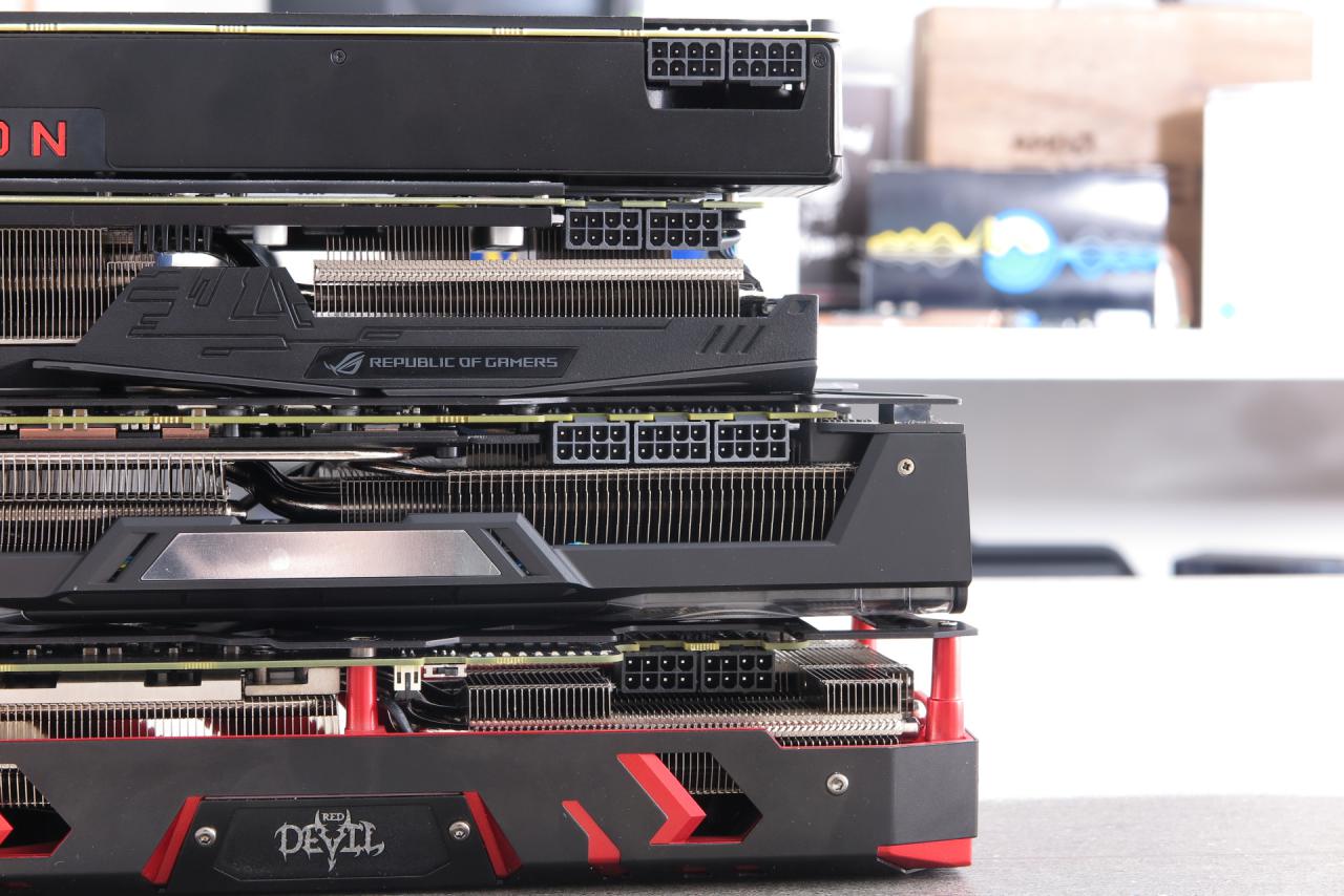 [15/12/2017] AMD Radeon RX Vega 64: Sapphire Nitro+, Powercolor Red Devil und Asus ROG Strix im Testlabor (4)