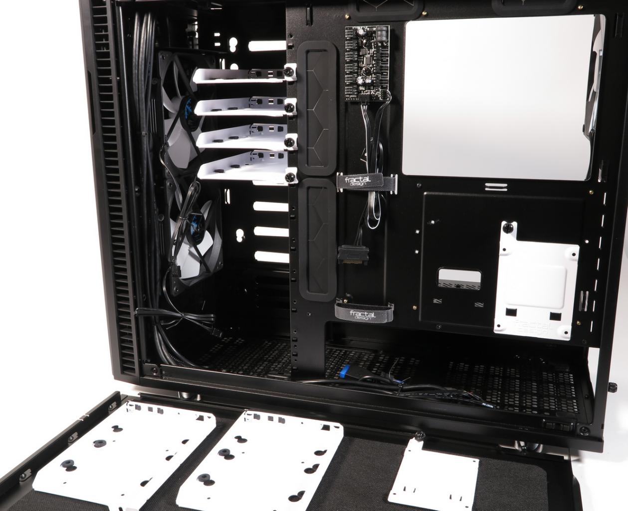 [19/12/2017] Fractal Design Define R6 Black TG (zzgl. Flex VRC-25 GPU Riser Kit) (7)