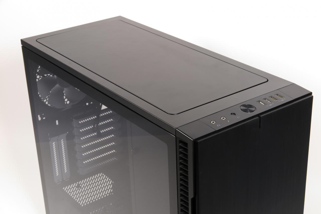 [19/12/2017] Fractal Design Define R6 Black TG (zzgl. Flex VRC-25 GPU Riser Kit) (12)