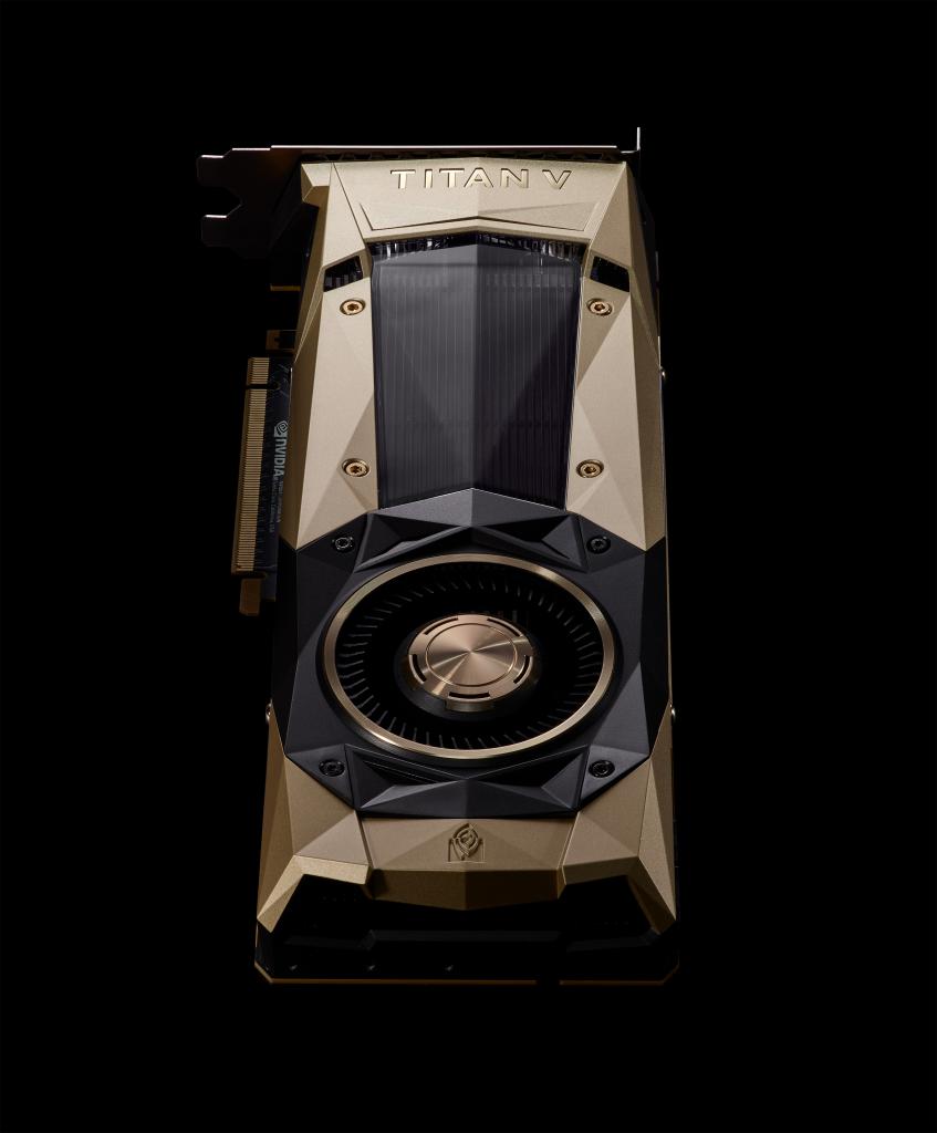 [08/12/2017] Die goldene Titan V kostet 3.000 US-Dollar. (2)