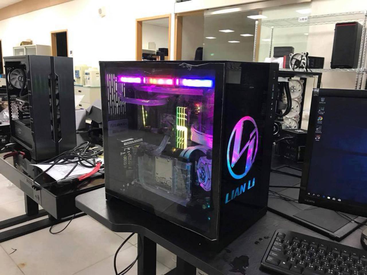 [12/01/2018] Lian Li PC-O11 Dynamic