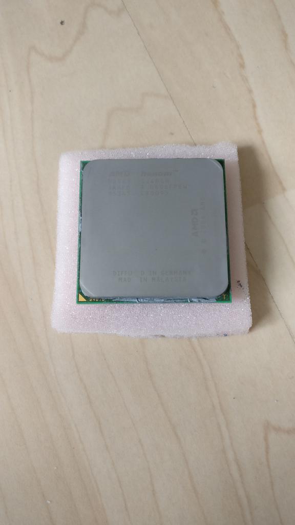 [05/01/2018] Update vom 07.01.2018: CPU von commodore128d