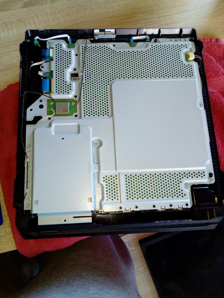 [19/01/2018] Playstation 4 Pro: Silent-Mod von snapstar123