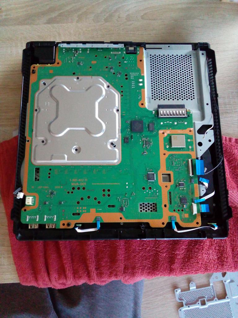 [19/01/2018] Playstation 4 Pro: Silent-Mod von snapstar123