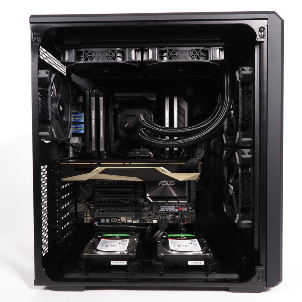 [15/02/2018] Mifcom Blackbox Pro mit i9-7900X und Titan V im Test: Wie schlägt sich die 3.000-Dollar-Grafikkarte? (5)