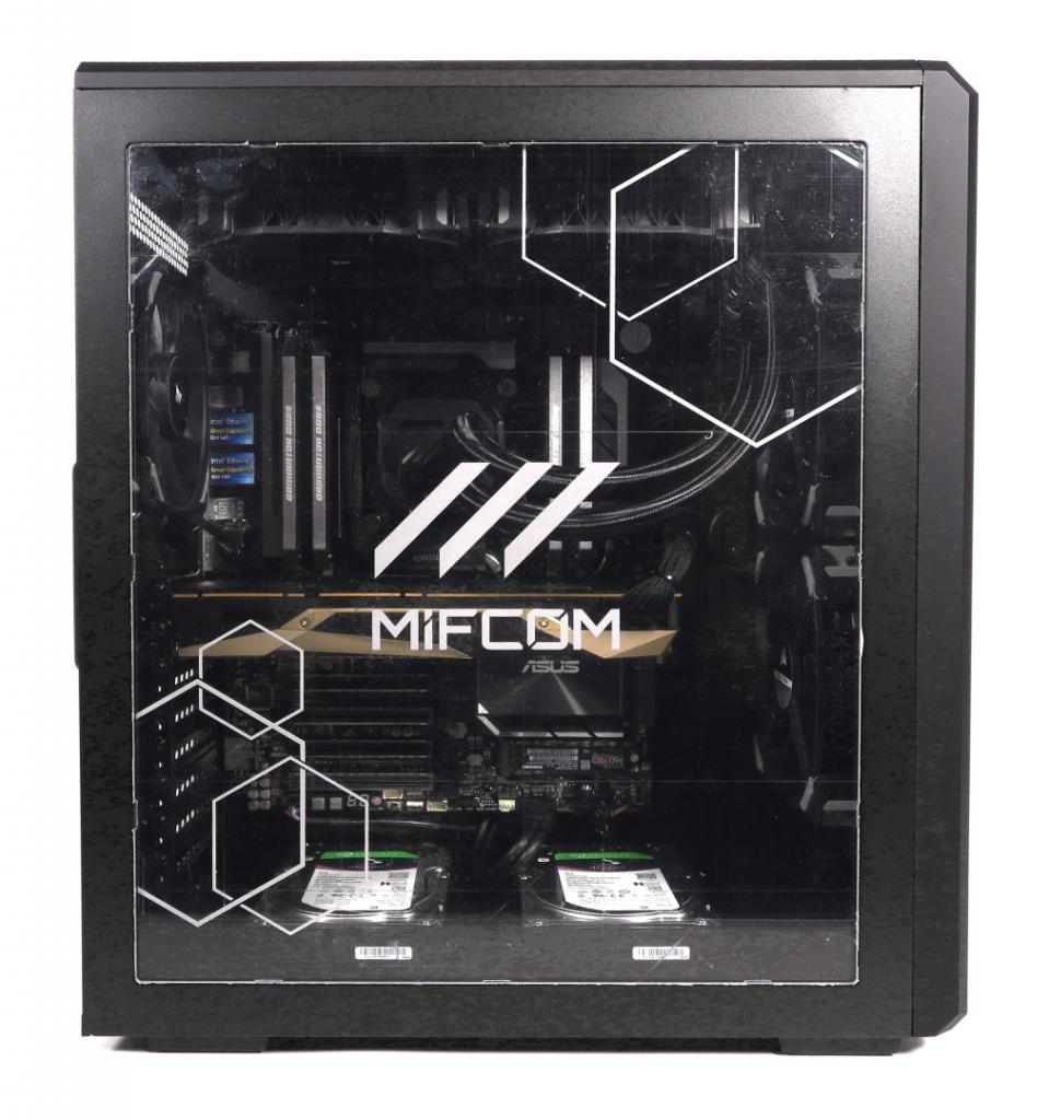 [15/02/2018] Mifcom Blackbox Pro mit i9-7900X und Titan V im Test: Wie schlägt sich die 3.000-Dollar-Grafikkarte? (6)